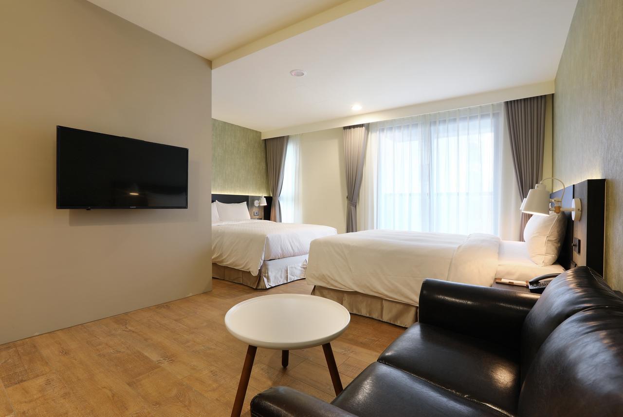 Kun Tour Hotel Tajcshung Kültér fotó