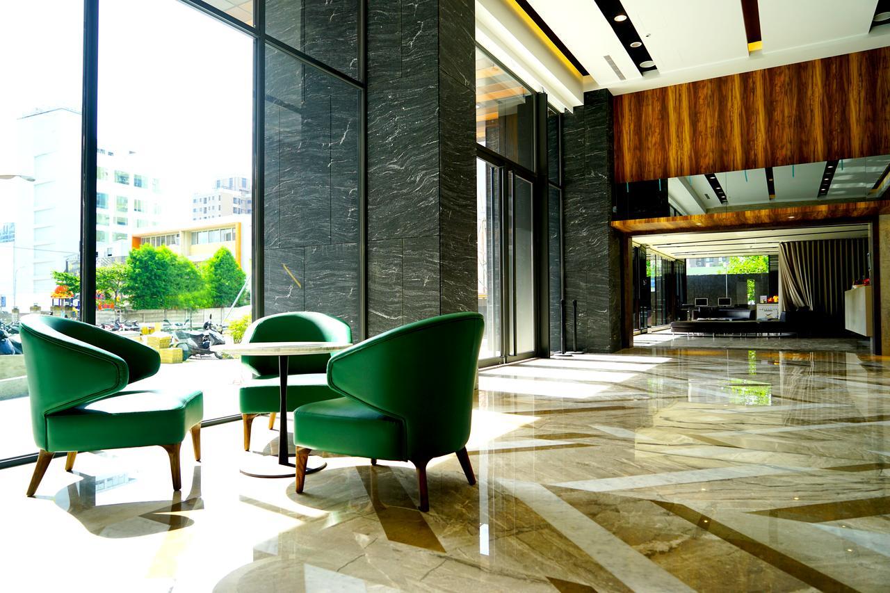 Kun Tour Hotel Tajcshung Kültér fotó