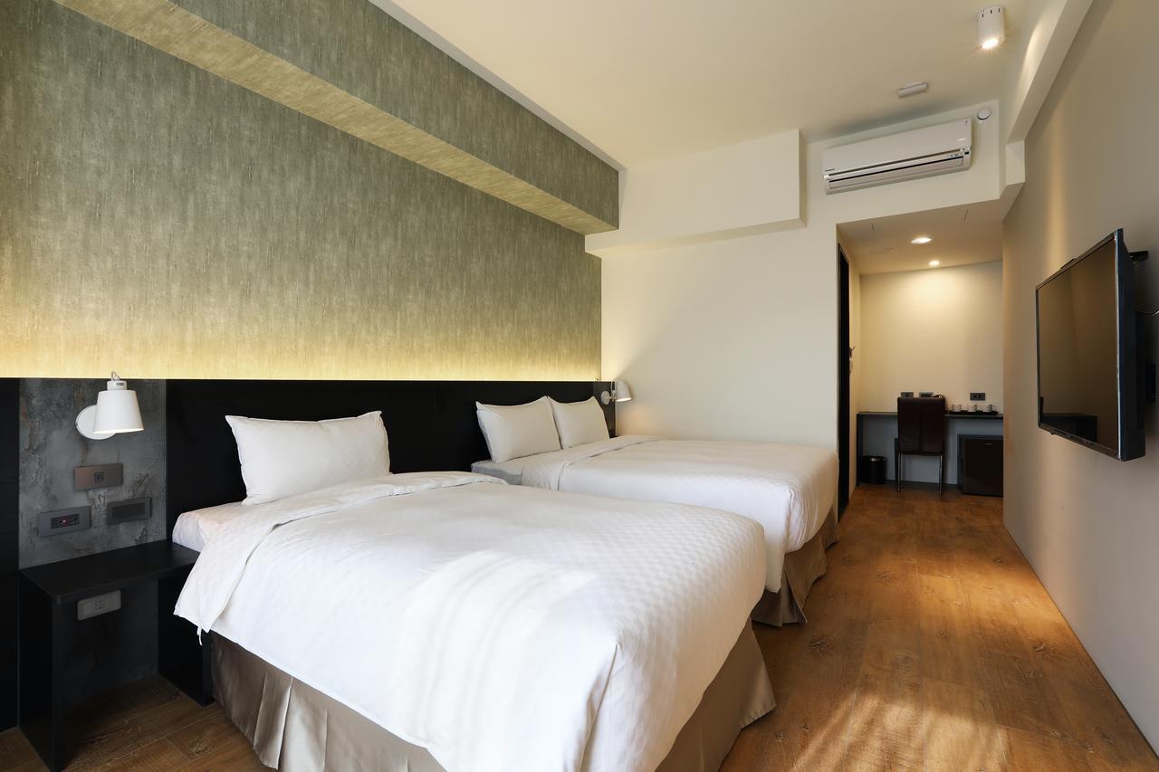 Kun Tour Hotel Tajcshung Kültér fotó