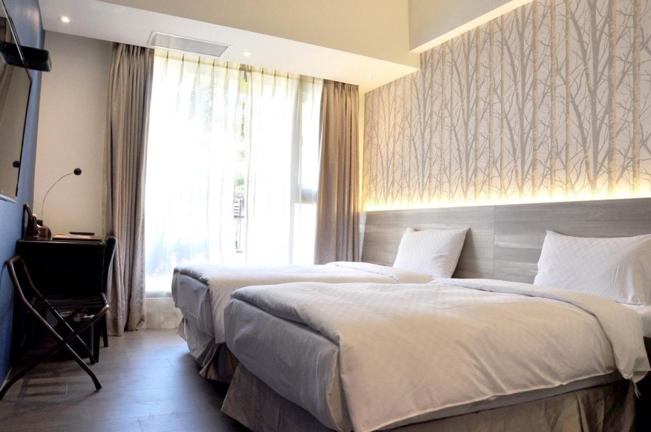 Kun Tour Hotel Tajcshung Kültér fotó